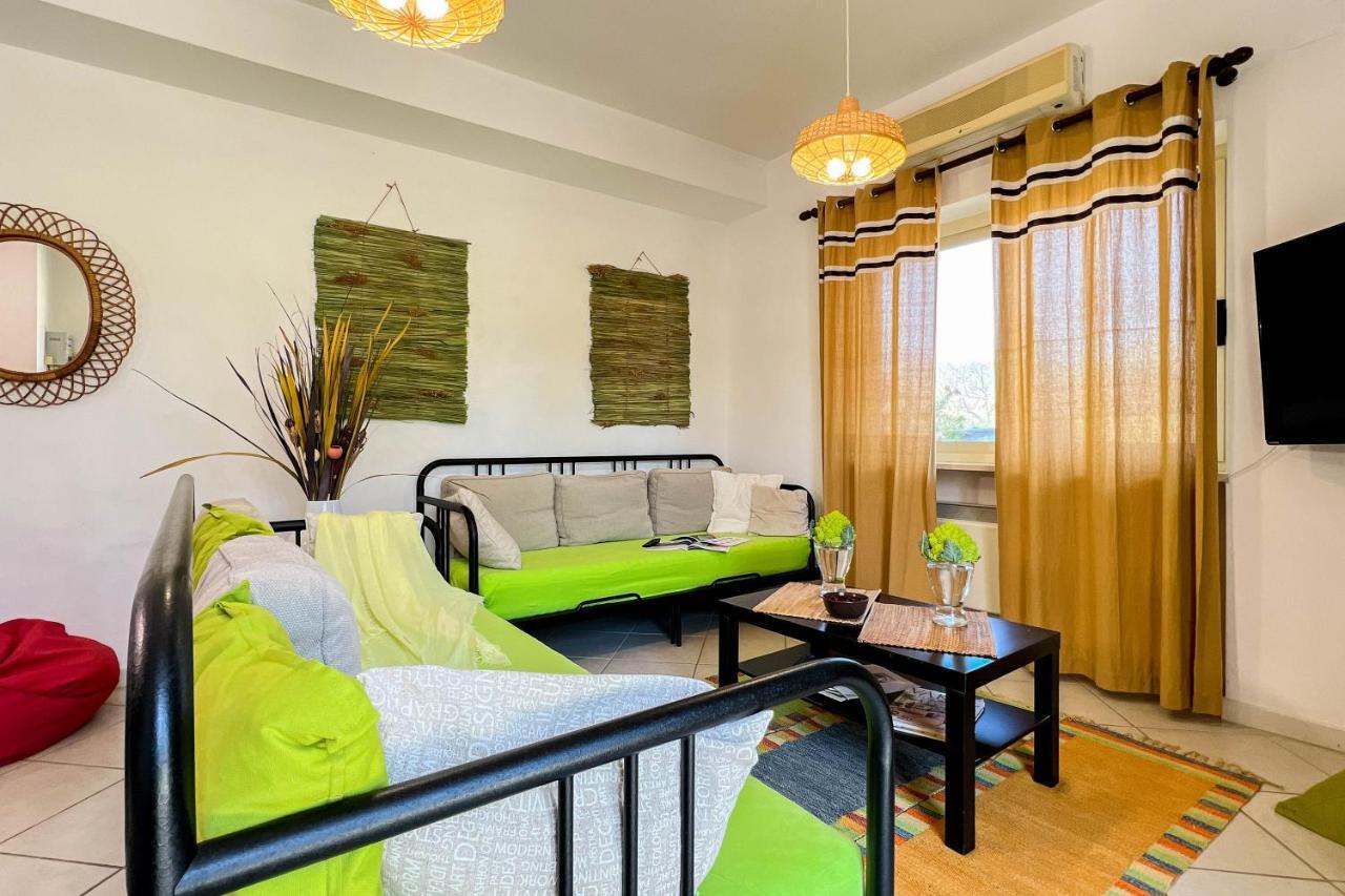 Livingapple Apartment Scauri  Ngoại thất bức ảnh